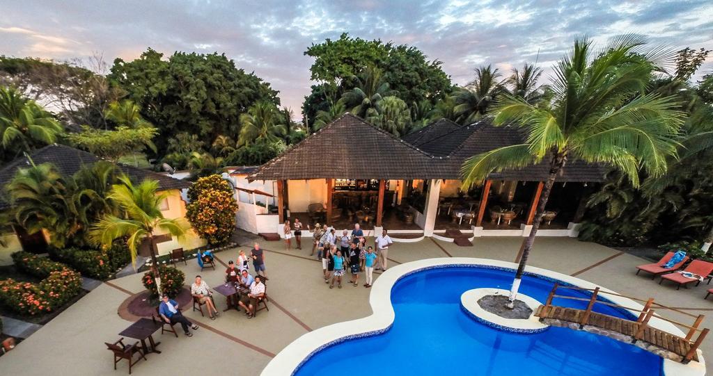 Playa Junquillal Hotel Iguanazul מראה חיצוני תמונה