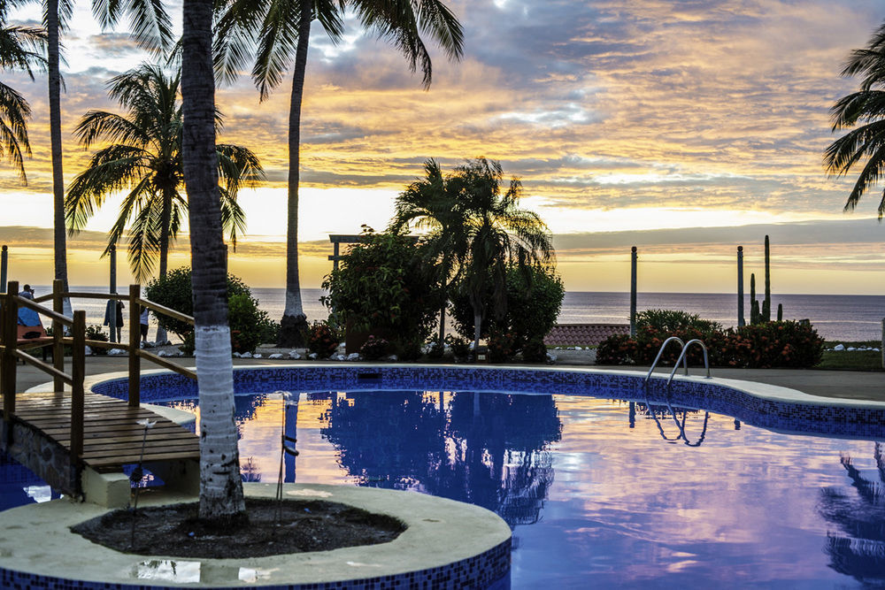 Playa Junquillal Hotel Iguanazul מראה חיצוני תמונה