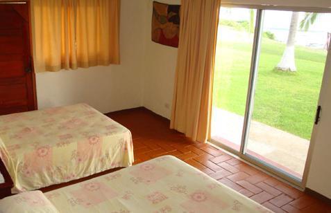 Playa Junquillal Hotel Iguanazul מראה חיצוני תמונה